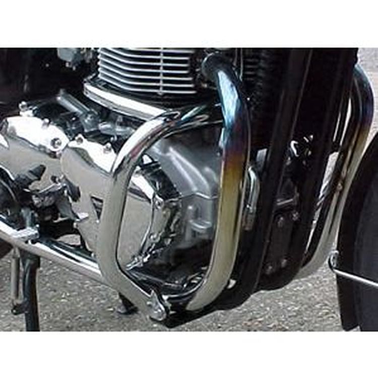 mileage of dominar 200